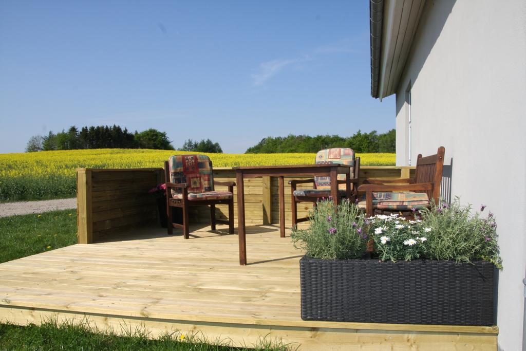Løgstrup Hellerup Bed & Breakfast المظهر الخارجي الصورة